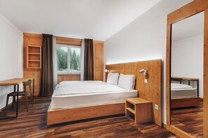 Superior-Doppel- oder -Zweibettzimmer | Kostenloses WLAN, Bettwäsche