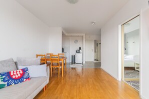 Comfort Apartment, Balcony, City View