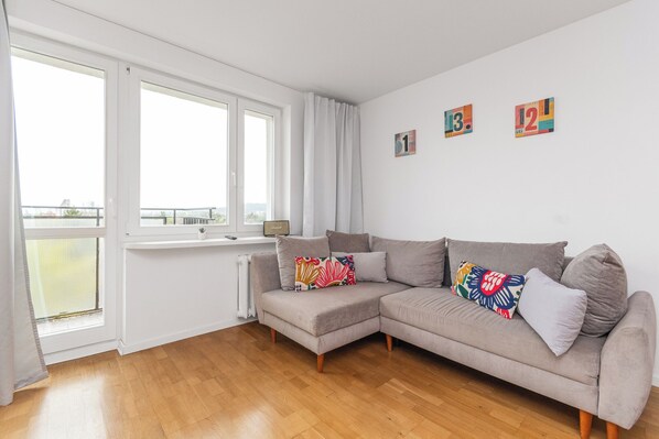 Comfort Apartment, Balcony, City View | 1 bedroom, iron/ironing board, free WiFi