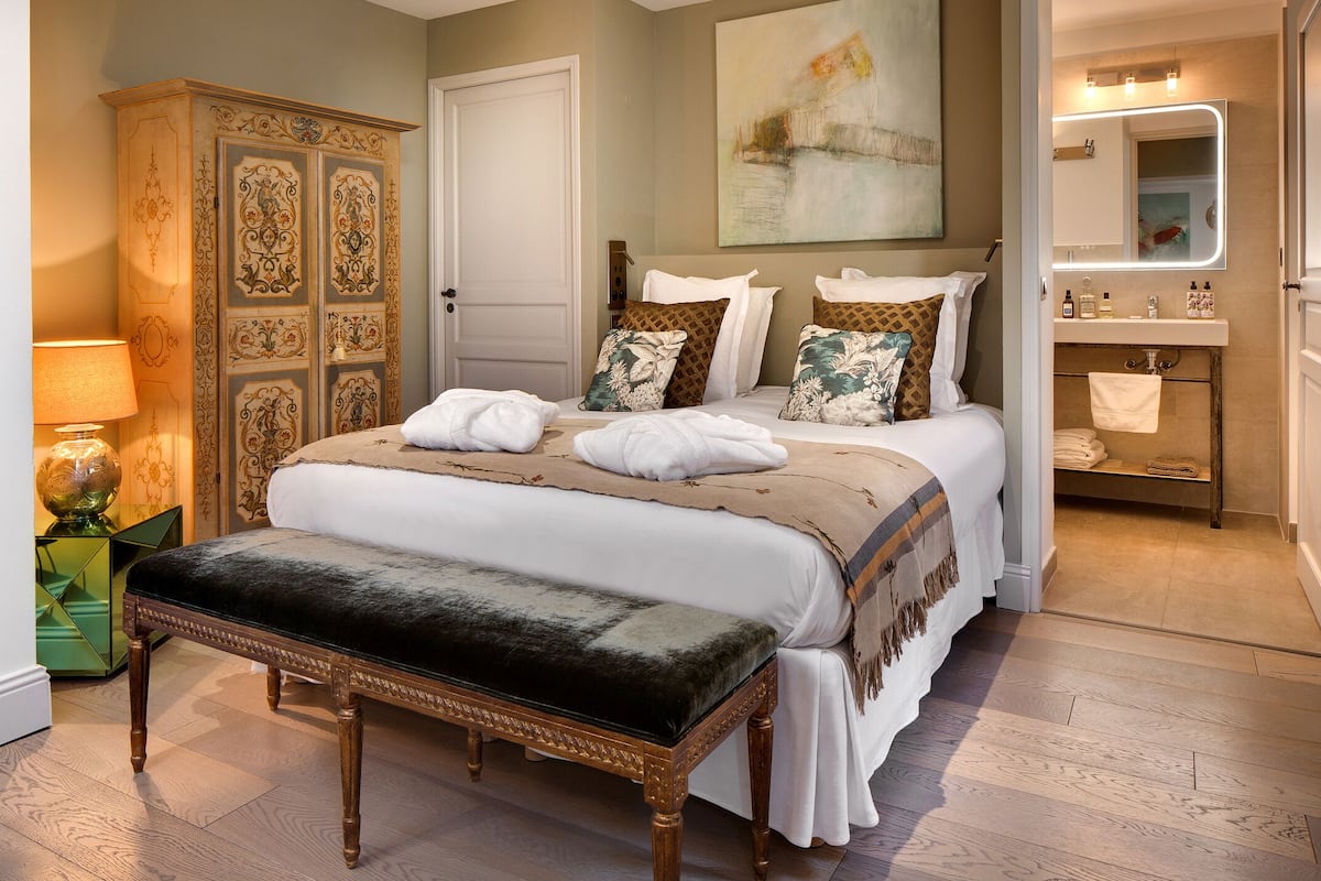 Jean XXII Apartment Suite Spa & Fitness | 埃及棉床單、高級寢具、房內夾萬、遮光窗簾/窗簾