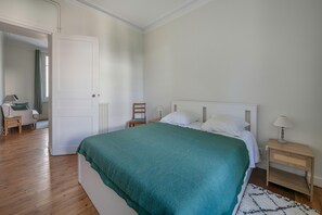 1 quarto