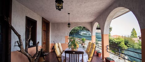 Appartement Ăconomique, vue lac | Terrasse/Patio
