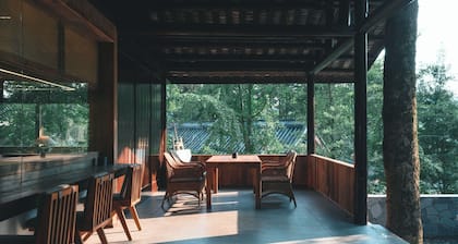 Emeishan Hetang Yunqi Tangquan Homestay