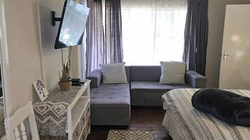 Classic Double Room | Free WiFi