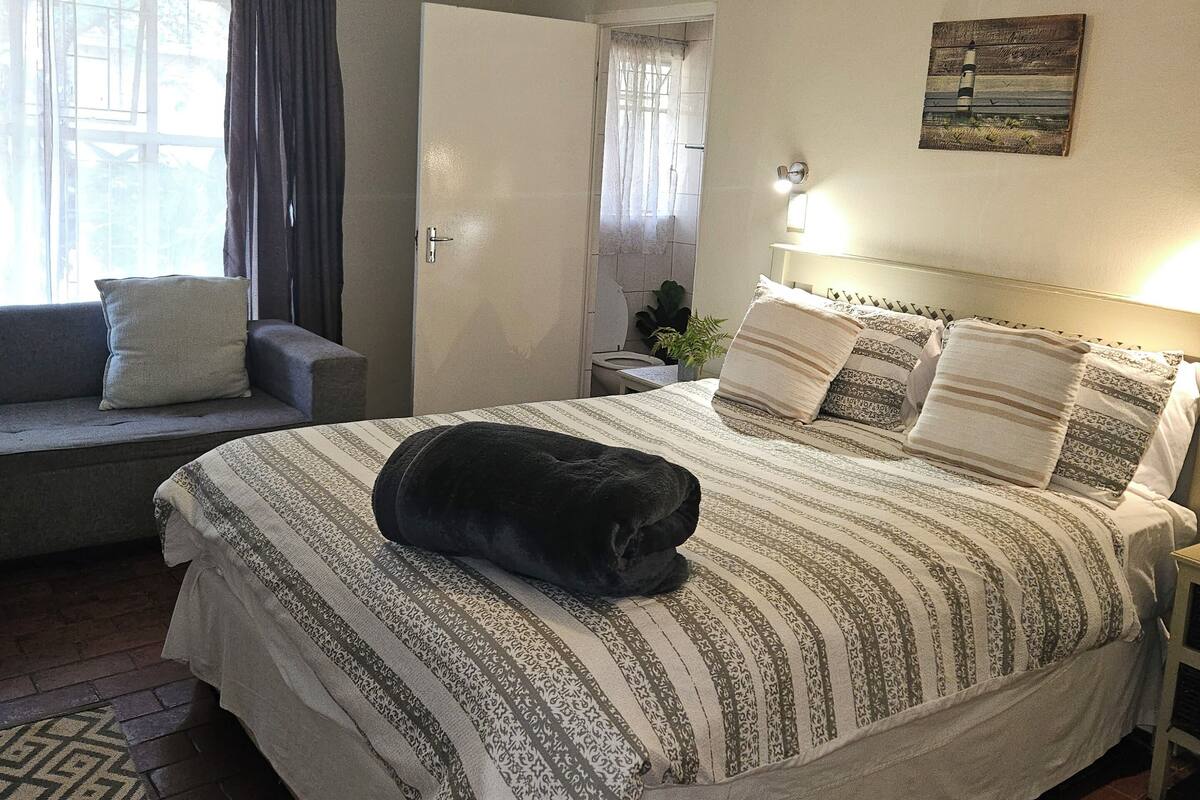 Classic Double Room | WiFi (free)