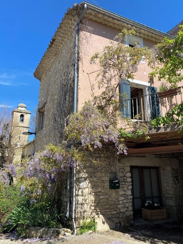 La Maison Rose, family vacation home