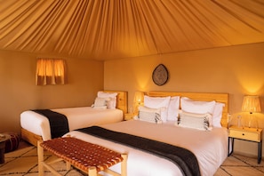 Comfort Suite, Mountain View | 1 bedroom, in-room safe, free WiFi