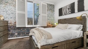 3 habitaciones, tabla de planchar con plancha y wifi gratis