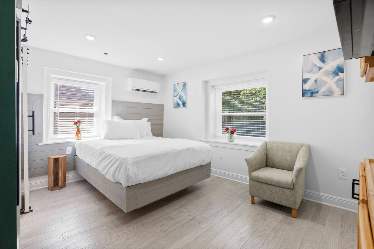 Comfort-Suite, 1 Queen-Bett, Stadtblick