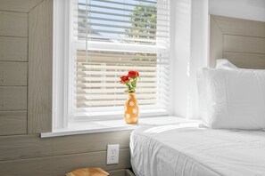 Comfort Suite, 1 Queen Bed, City View | 1 bedroom, premium bedding, desk, laptop workspace - Extended Stay Comfy Suites FT (Philadelphia)