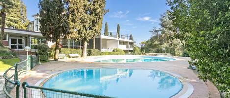 Studio Familial, vue montagne (Sonia Studio-Pool&Balcony near) | Piscine