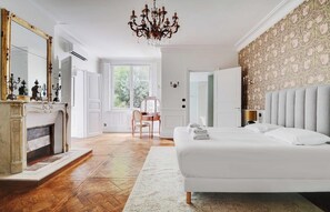 3 chambres, bureau, fer et planche à repasser, Wi-Fi gratuit