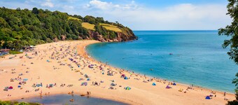 Charming Cottage near Dartmouth with Log Burner