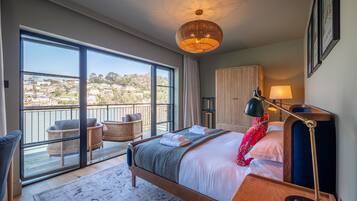 3 habitaciones, tabla de planchar con plancha y wifi gratis