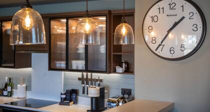 Stylish Waterfront Home With River Dart Views