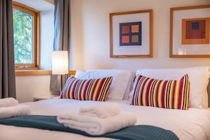4 Schlafzimmer, Bügeleisen/Bügelbrett, Reisekinderbett, kostenloses WLAN