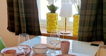 Green Escape vacation apartment in a quiet location ideal for couples near Pückler Park