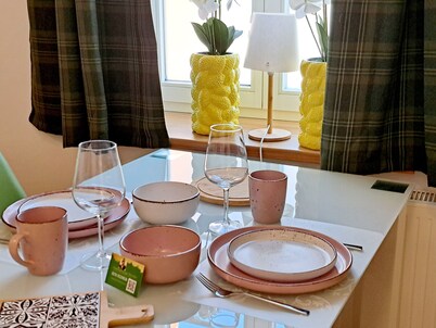 Green Escape vacation apartment in a quiet location ideal for couples near Pückler Park