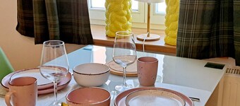 Green Escape vacation apartment in a quiet location ideal for couples near Pückler Park