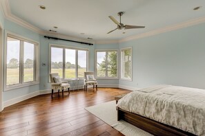 6 Schlafzimmer, Bügeleisen/Bügelbrett, kostenloses WLAN, Bettwäsche