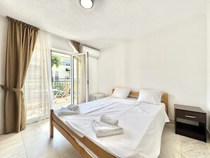 Comfort Double Room, Balcony