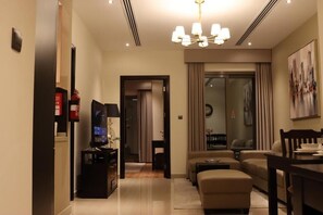 Iconic Studio with Burj Khalifa View | 起居区 | 50-厘米智能电视（配备数码频道）