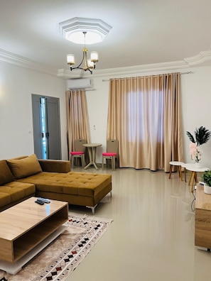 Family Apartment, Garden View | Living area - Dream Garden Djerba (Mezraia)