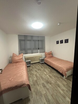 2 bedrooms, WiFi, bed sheets