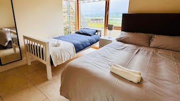 6 chambres, fer et planche Ă repasser, Wi-Fi gratuit, draps fournis