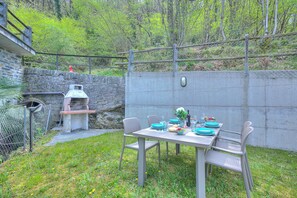 Standard Villa, Multiple Bedrooms, Mountainside (Casa Zaira 2) | Outdoor dining - Casa Zaira 2 (Gambarogno)