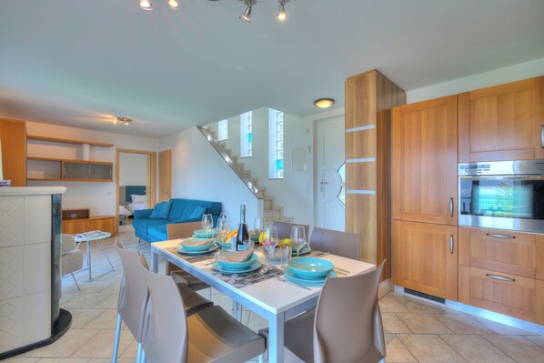 Standard Villa, Multiple Bedrooms, Mountainside (Casa Zaira 2) | Dining - Casa Zaira 2 (Gambarogno)