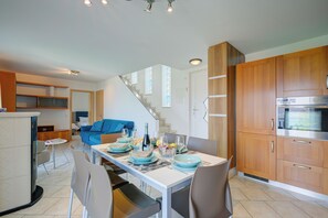 Standard Villa, Multiple Bedrooms, Mountainside (Casa Zaira 2) | Dining - Casa Zaira 2 (Gambarogno)