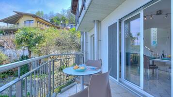 Standard Villa, Multiple Bedrooms, Mountainside (Casa Zaira 2) | Outdoor dining