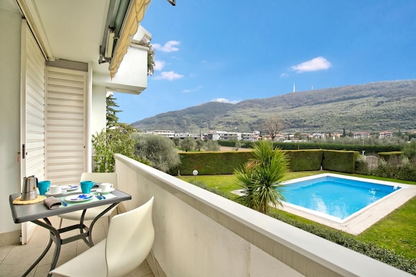 Garden & Surf Residenza By Max With Pool & Balcony - Nago-Torbole