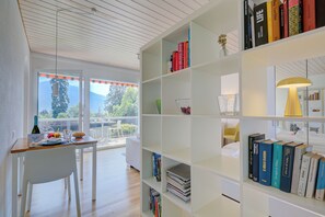 Studio familial, vue sur la montagne (Casa Miramonti) | Intérieur