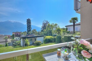 Family Studio, Mountain View (Casa Miramonti) | Terrace/patio