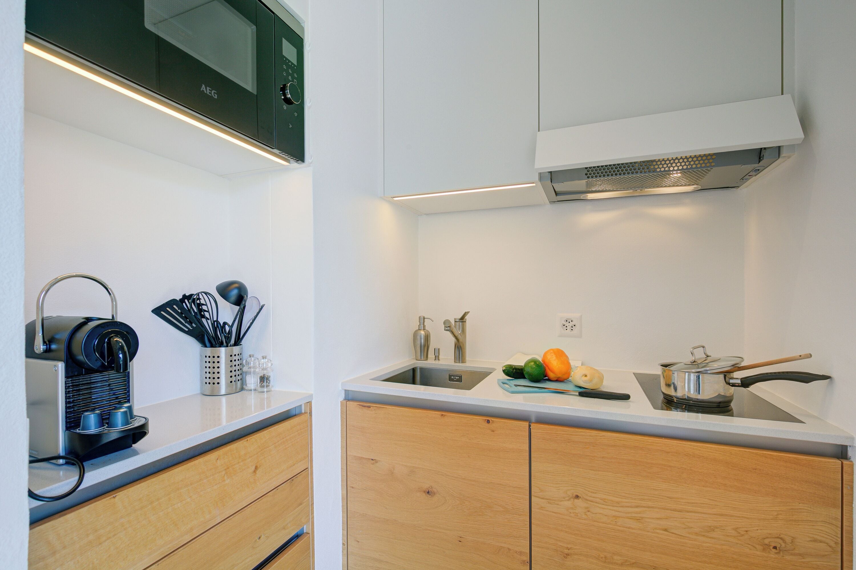 Family Studio, Mountain View (Casa Miramonti) | Private kitchen