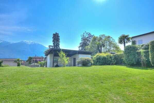 Studio familial, vue sur la montagne (Casa Miramonti) | Terrain de l’hébergement 