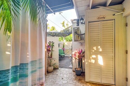 1 Mi to Downtown: Clearwater Apt w/ Private Patio!