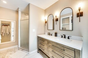 Nhà (3 Bedrooms) | Nội thất