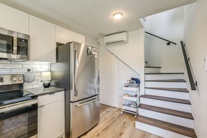 House (2 Bedrooms) | Bahagian dalam