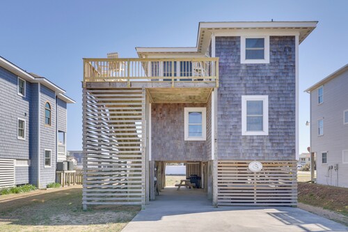 Hot Tub & Ocean Views: Kitty Hawk Haven!