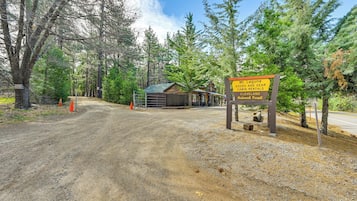 House (1 Bedroom) | Interior