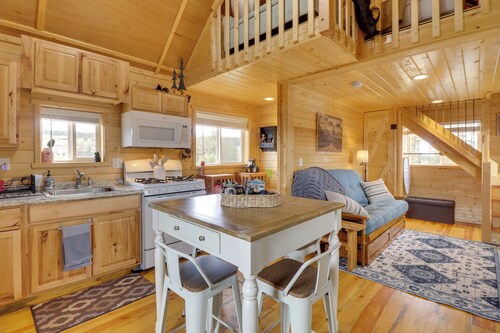 Lake Access, Fire Pit: Glacier Country Getaway!