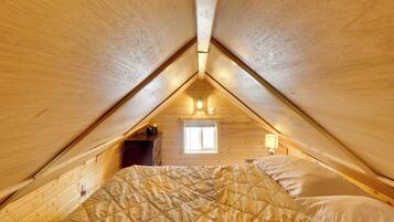 Apartment (0 Bedroom) | Interior