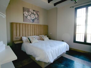 Junior Suite, City View