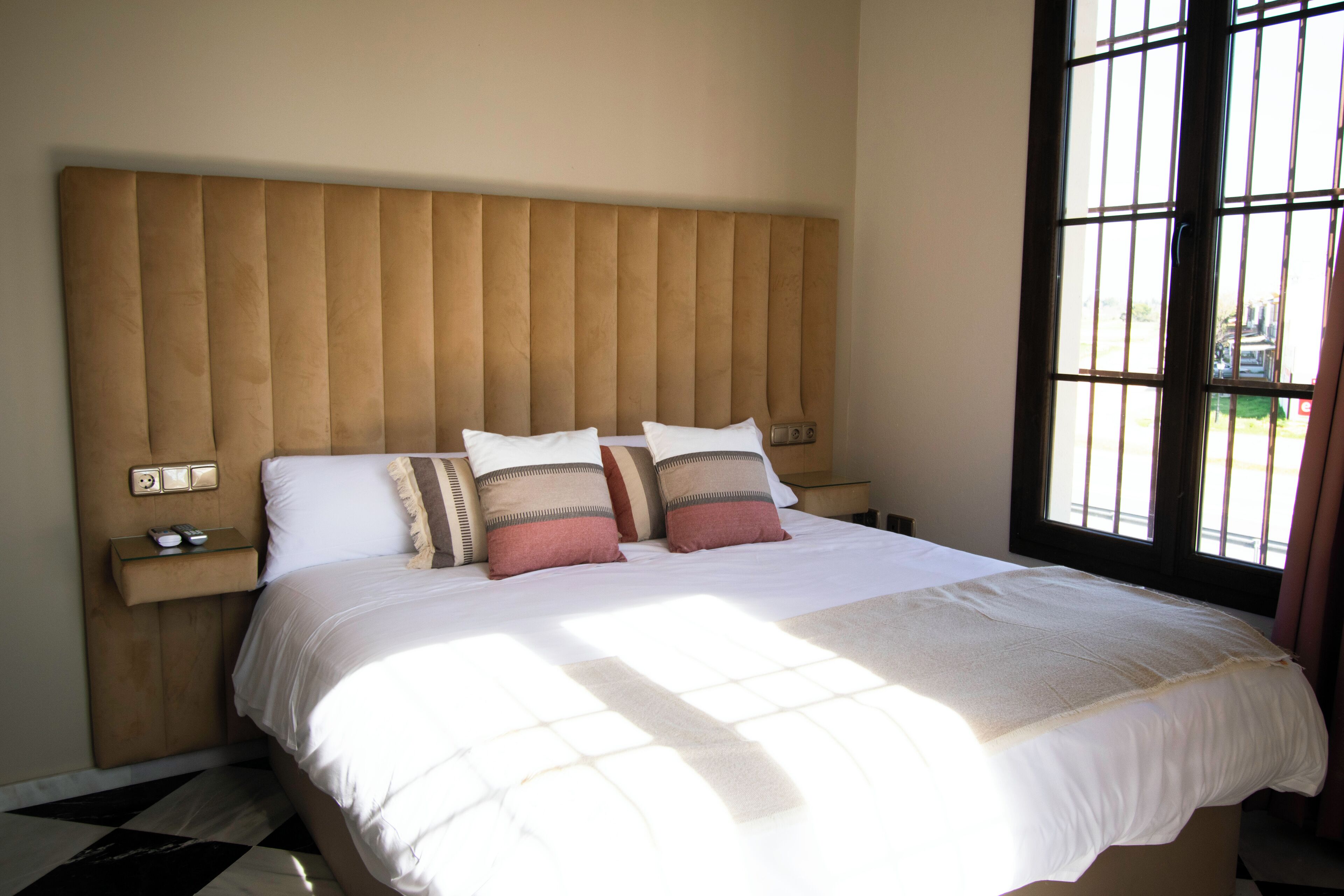 Superior Triple Room, City View | Free WiFi