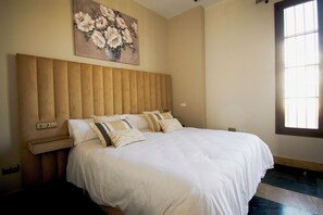 Chambre Double Deluxe, vue ville | Wi-Fi gratuit