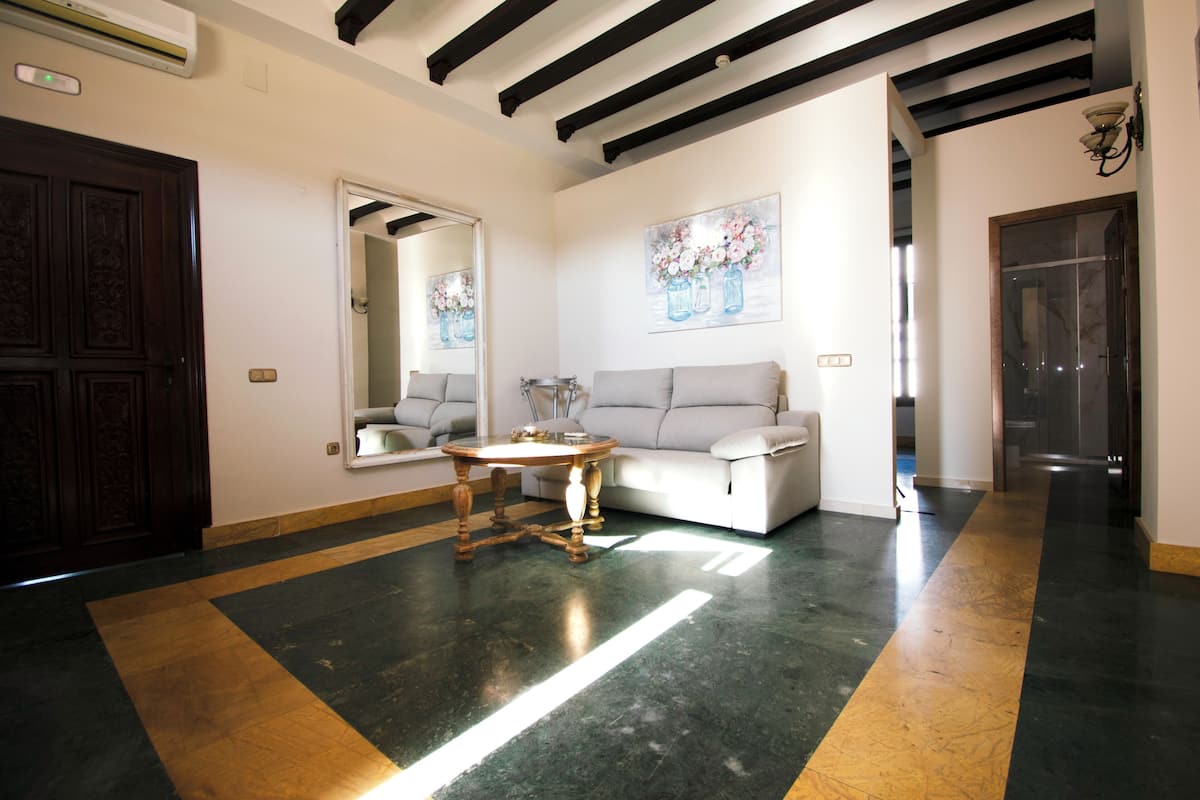 Junior Suite, City View