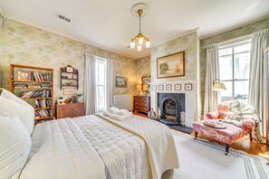 House (5 Bedrooms) | Interior - Historic & Spacious Family Home in Nicholasville! (Nicholasville)
